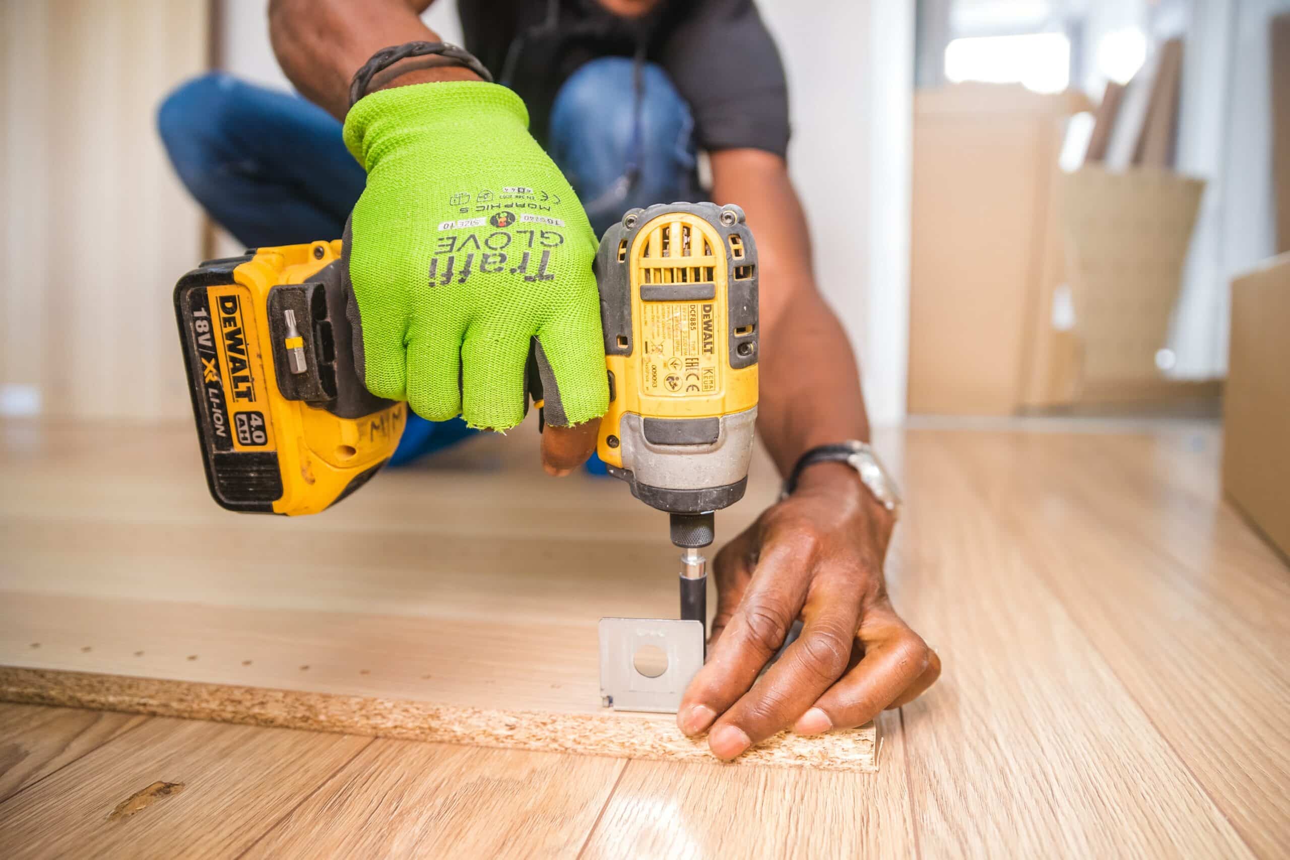 Stort udvalg af Dewalt batterier hos Batterystore